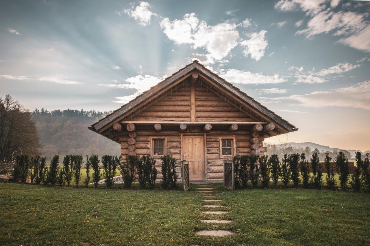 Hiska Ulala Villa Dob Kültér fotó